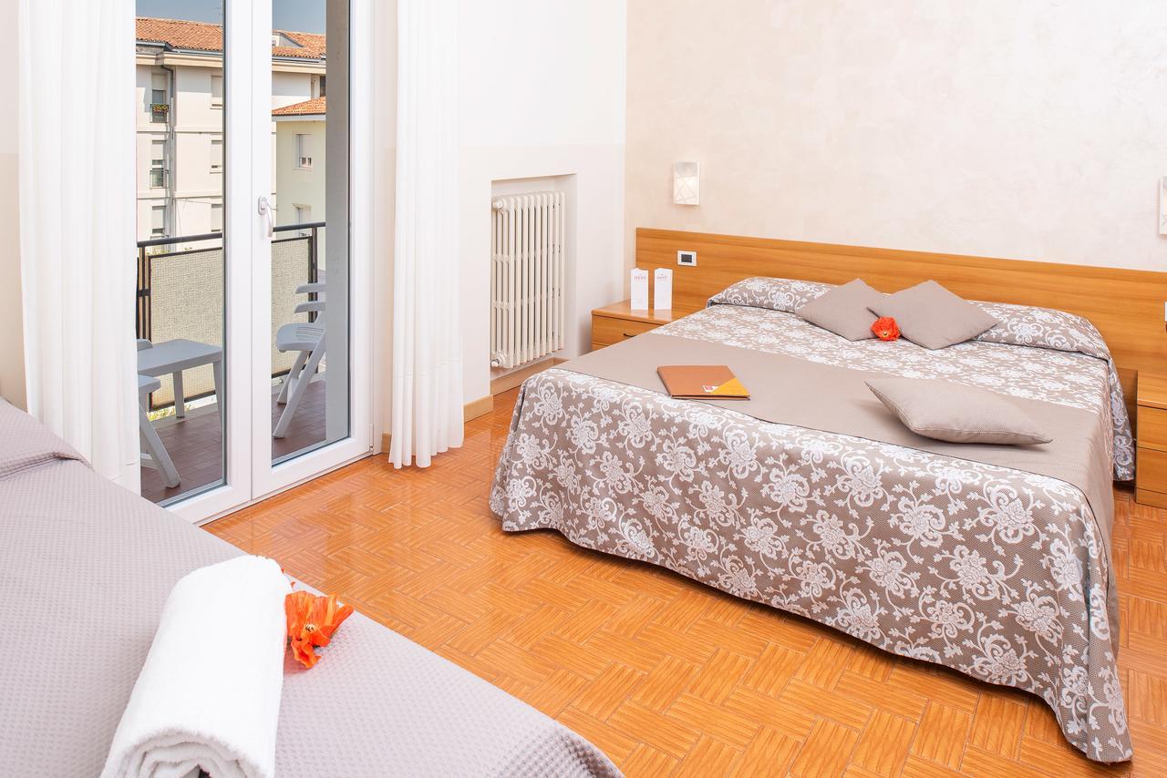 Hotel Taormina Бардоліно Екстер'єр фото