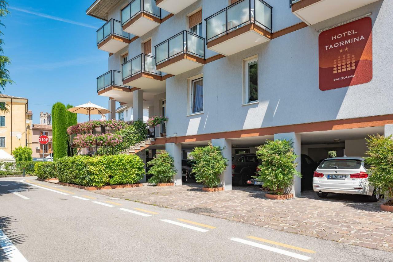 Hotel Taormina Бардоліно Екстер'єр фото